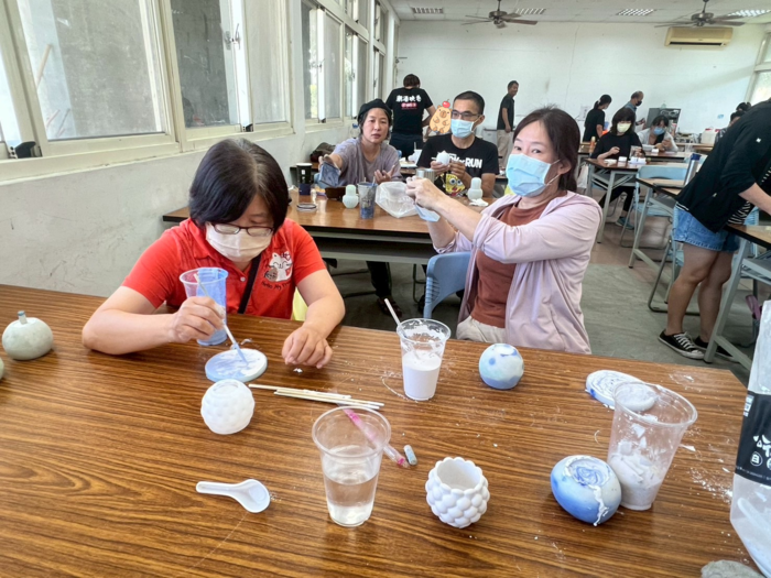 《114年USR-Hub「閒」樂活農業-為台東注入新生力計畫》之 「盆栽DIY活動」圖片